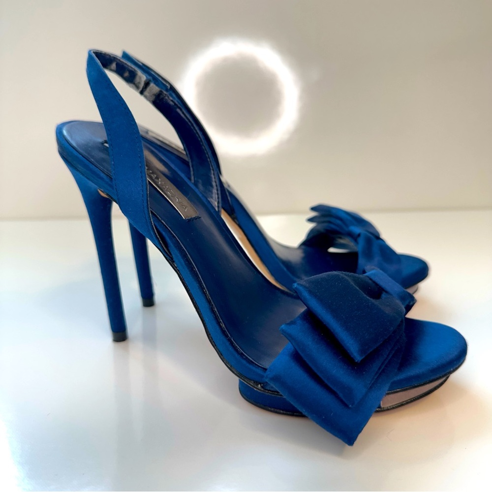 Like new! BCBGMAXAZRIA Blue Satin Bow Slingback Heels – Size 6.5 - Picture 2 of 7